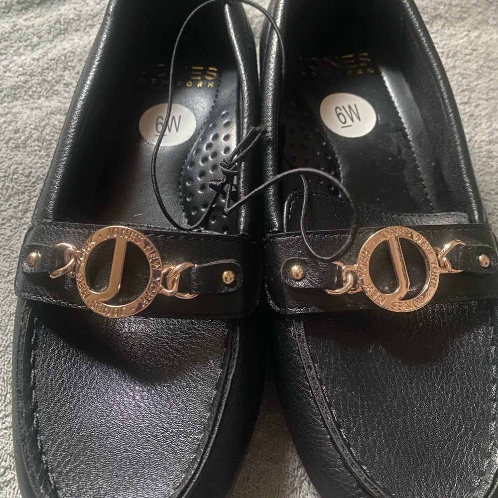 Jones NewYork shoes
